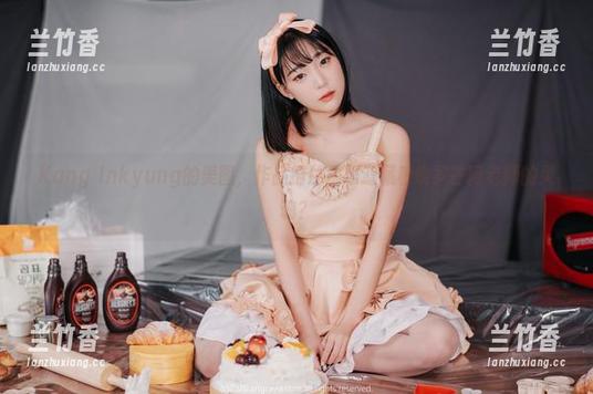 Kang Inkyung的美图，作品描述里难道藏着埃罗芒阿老师的灵魂？